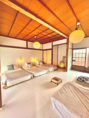 三丁庵ゲストハウス 南の桜祭りまで車で15分観光地ペリーロードまで徒歩2分の最高なロケーション 下田を遊び尽くせるゲストハウス 無料駐車場もありますJapanese old style guest house that 2 minutes walk to Perry Road 15ninutes walk to Nabeta beach